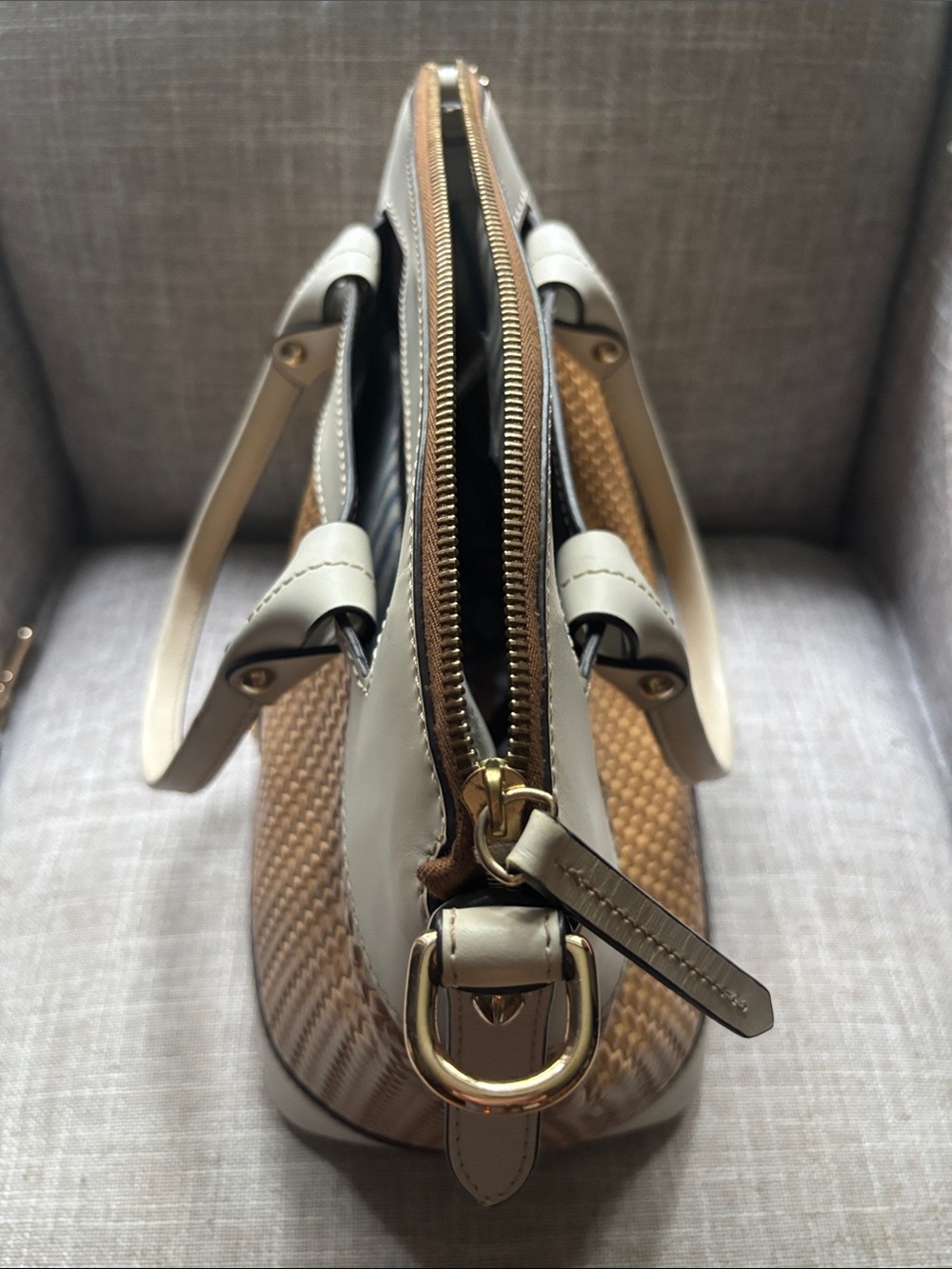 Dooney & Bourke Beacon Textured leather dome multi way bag - Picture 7 of 15